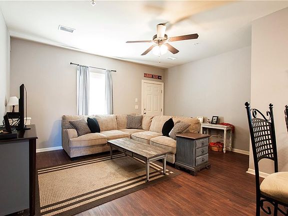 3rd image of 320 W Glenn Ave APT 304