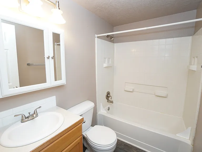 2210 S Owyhee St — Photo 14
