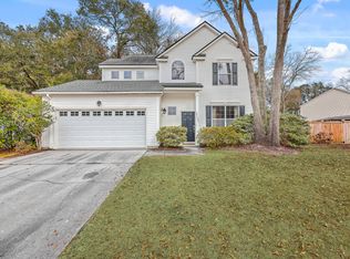2106 Country Manor Dr, Mount Pleasant, SC 29466