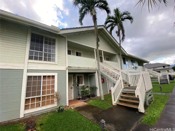 94-1471 Waipio Uka St APT J203, Waipahu, HI 96797