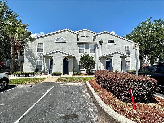 2nd image of 1606 Columbia Arms Cir Unit 223