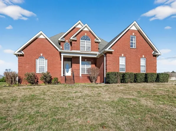 101 Hummingbird Ln, Shelbyville, TN 37160