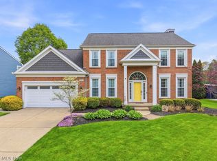 8431 Shorthorn Dr, Northfield, OH 44067