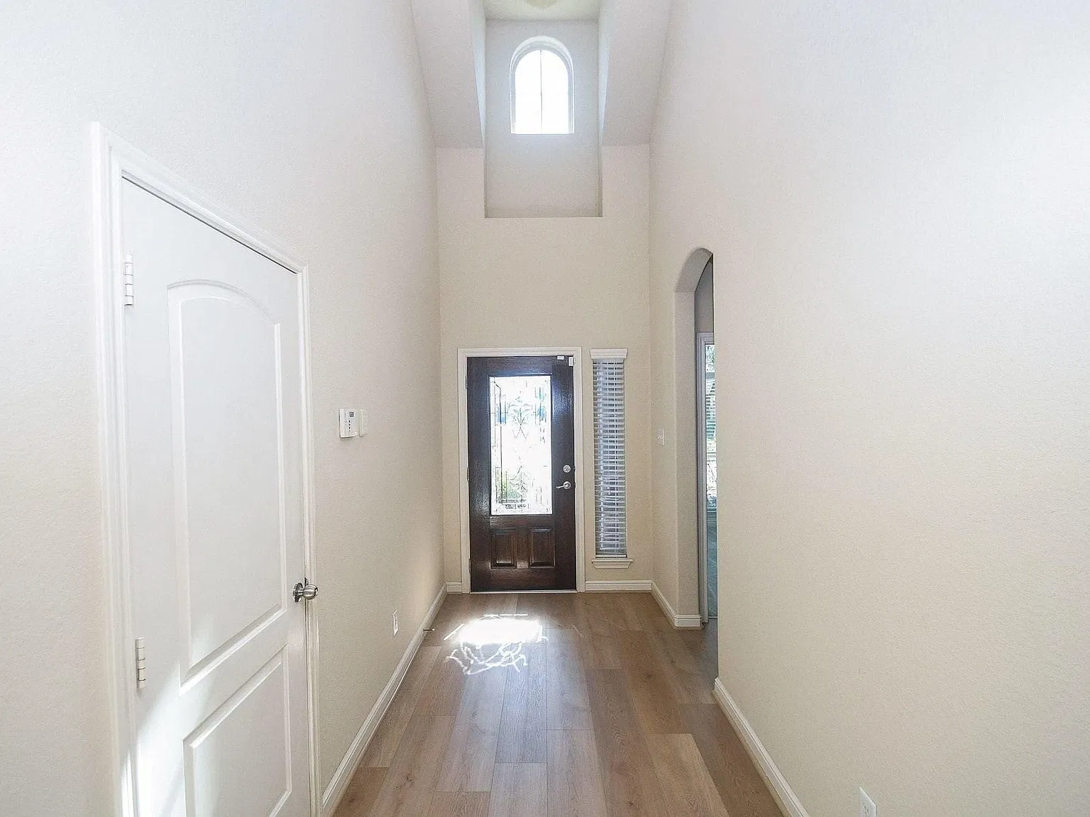 4 bed, 4.0 bath, 2797 sqft, $2,795 — Photo 3