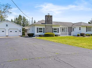 101 Sample Flats Rd, Corry, PA 16407