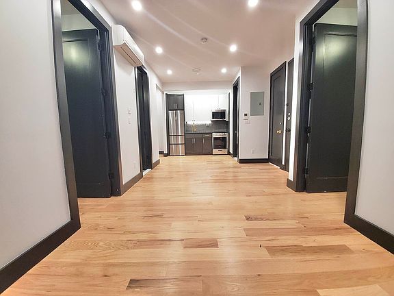 2nd image of 118 16th St #2