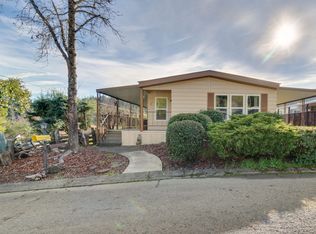 146 W Coast Rd, Redway, CA 95560