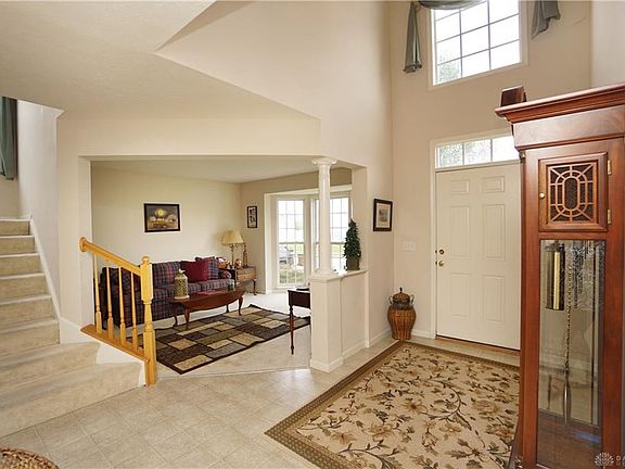 3rd image of 337 Leather Leaf Ln
