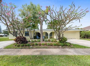 855 Fathom Ct, North Palm Beach, FL 33408