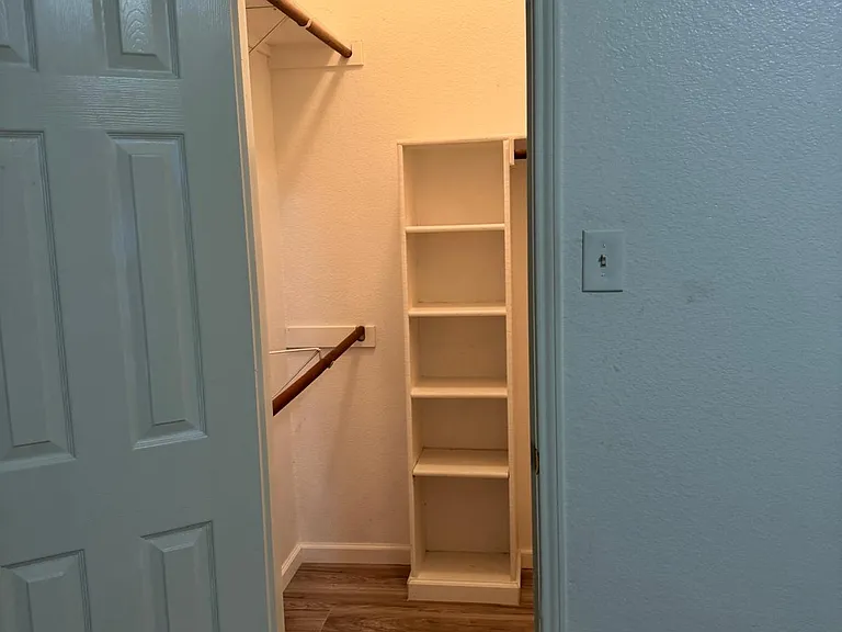 324 Arbor Glen Dr — Photo 9