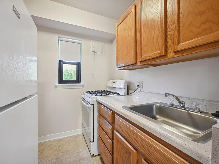 Prince Georges Apartments — Photo 25