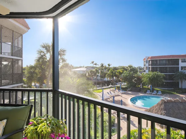 800 Jeffery Street #303, Boca Raton, FL 33487