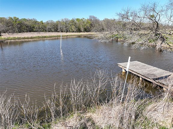 4th image of 236 Hill County Rd #2215