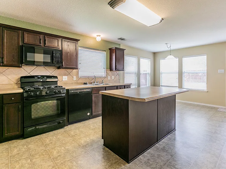 10640 Colfax Dr — Photo 8