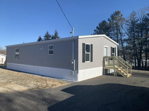4 Osborne Court, Fairfield, ME 04937