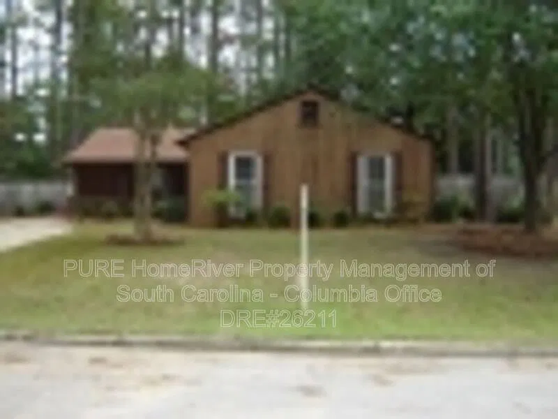 109 Whitwood Cir