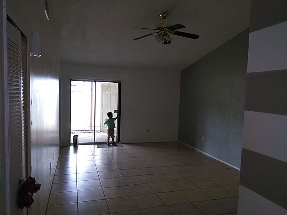 3rd image of 548 Bablonica Dr