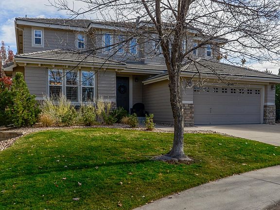 Lovely Home with 3 Car Garage