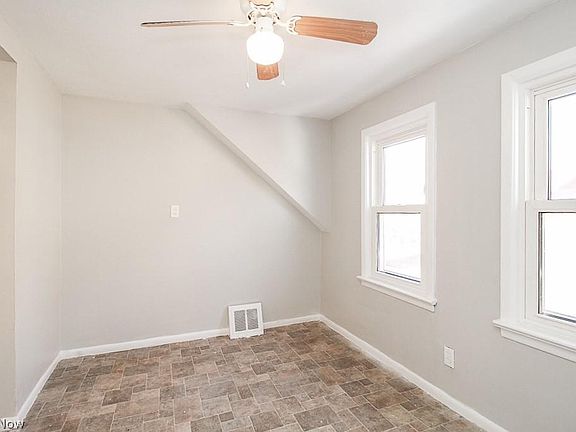 5th image of 1221 E 167th St