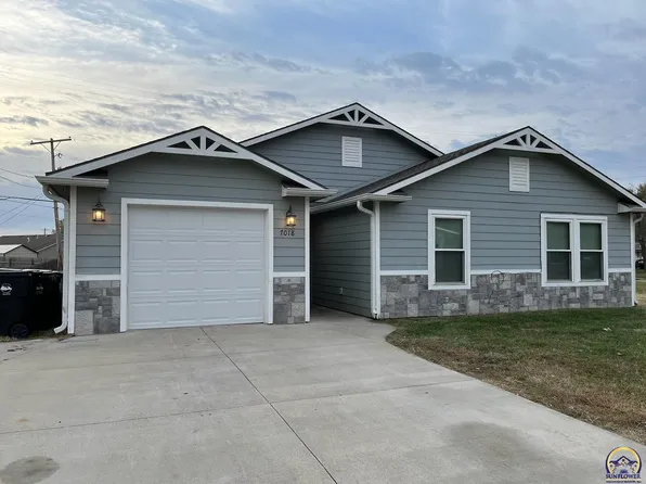 7018 SW Woodcroft Way, Topeka, KS 66619