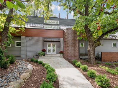 7000 Edgebrook Pl, Eden Prairie, MN, 55346