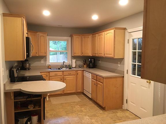 4th image of 1133 Pinehurst Dr SE