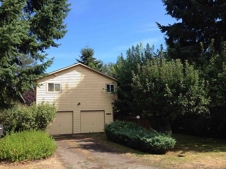 1st image of 10540 39th Ave NE
