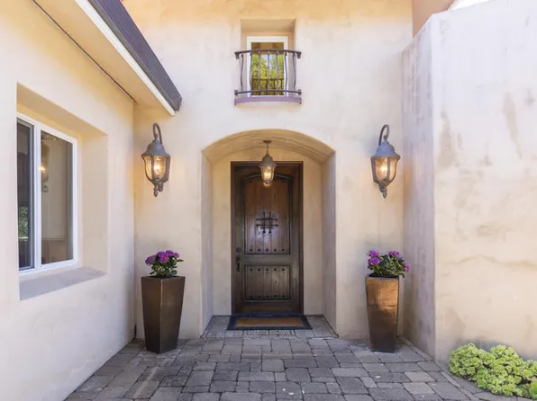 25950 Colt Ln, Carmel Valley, CA 93924