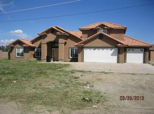 3049 Hinsley St, Bakersfield, CA 93307