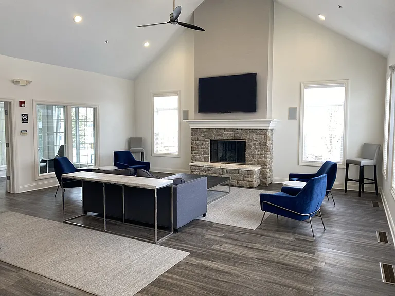 Stonebrooke Village Apartments — Photo 9