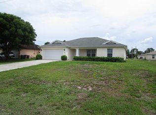 1516 NE 35th Ter, Cape Coral, FL 33909