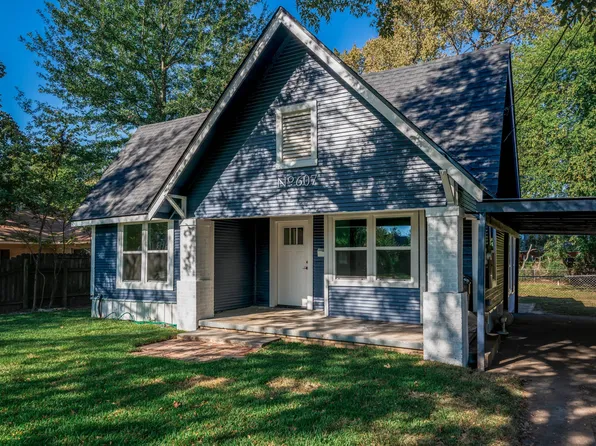 607 N Pacific St, Mineola, TX 75773