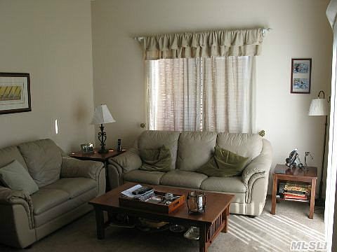 5th image of 726 Birchwood Park Dr Unit 726