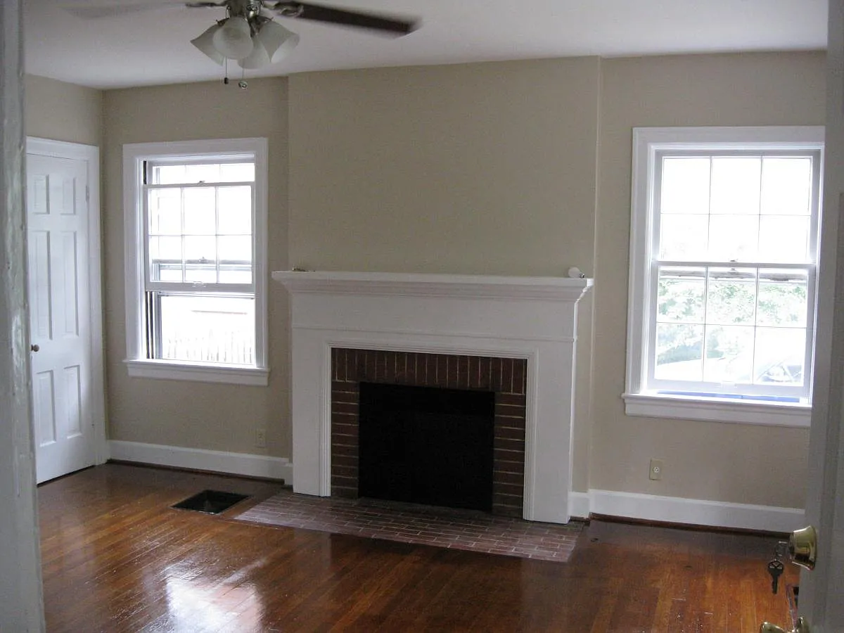 3 bed, 2146 sqft, $1,950 — Photo 2