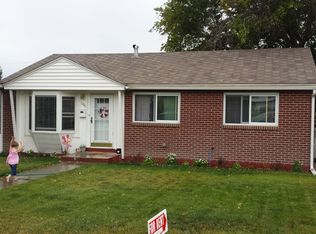 1206 Veterans Ave, Rawlins, WY 82301