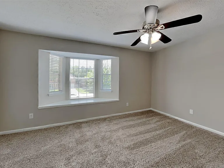 26877 Towerguard Dr — Photo 14
