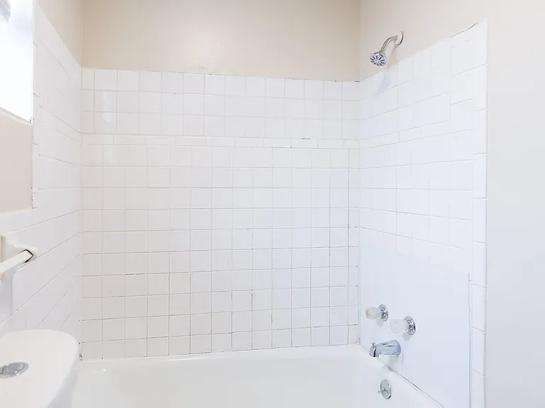 Timber Place Apartments — Photo 5