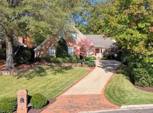 2350 Steeple Chase Ln, Roswell, GA 30076