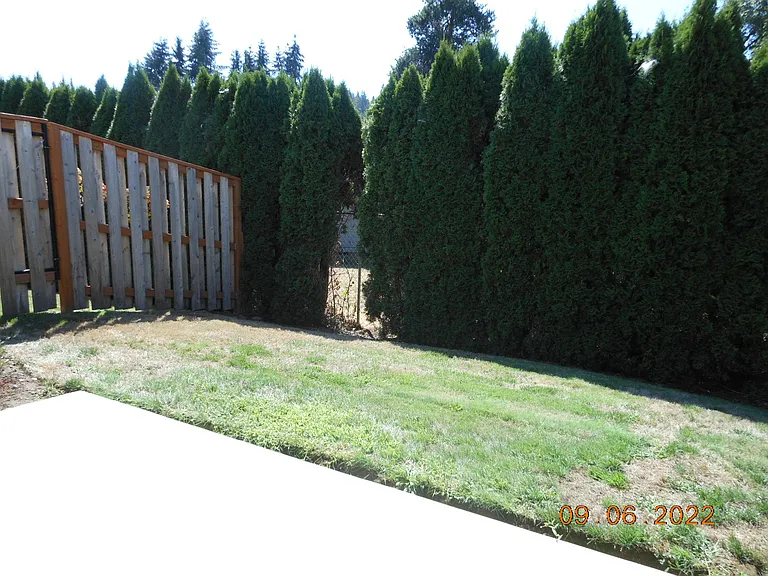 400 Walnut Way — Photo 21