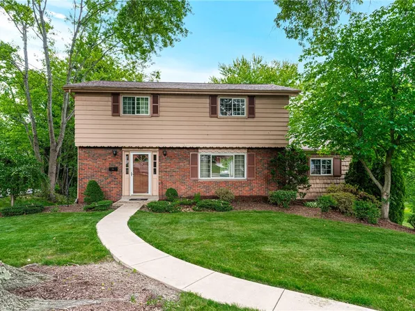 404 Woodhaven Dr, Monroeville, PA 15146