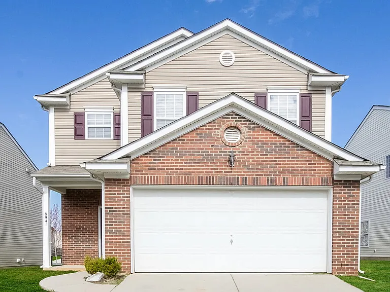 8941 Chalkstone Rd — Photo 1