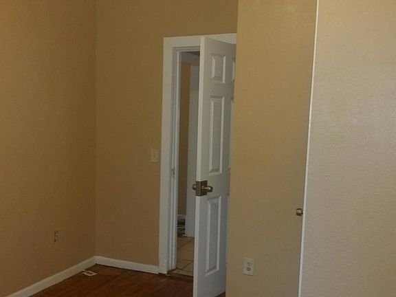 4th image of 3229 5th Ave S APT 1