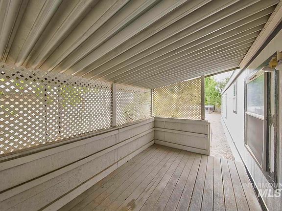5th image of 117 Joliet St