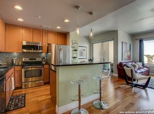 215 North Ctr, San Antonio, TX 78202