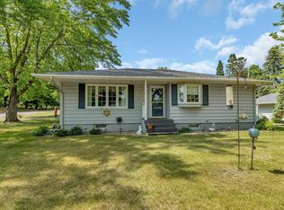 401 4th St N, Sauk Rapids, MN 56379