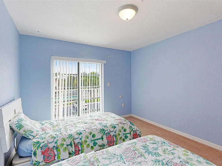 7333 Fountain Palm Cir #7333 — Photo 5