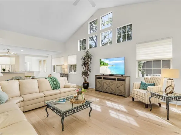 25160 Goldcrest DR #821, BONITA SPRINGS, FL 34134