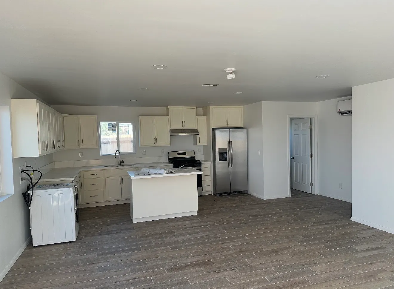 3981 Quince St — Photo 2