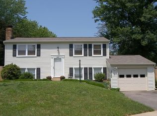13724 Mellowdew Ct, Woodbridge, VA 22193