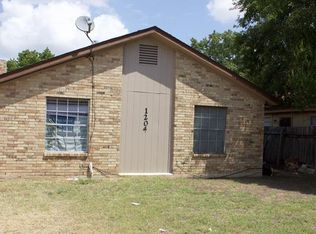 1204 Westcott Dr, Round Rock, TX 78664